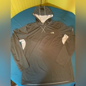 The North Face Men’s Mountain Athletics Flashdry-XD Long Sleeve Hoodie Medium